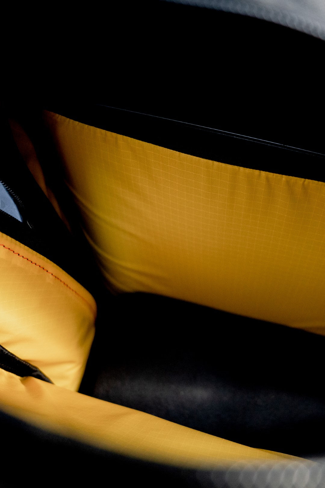 16L-Everyday-Carry-Backpack-Multicam-Black-Interior